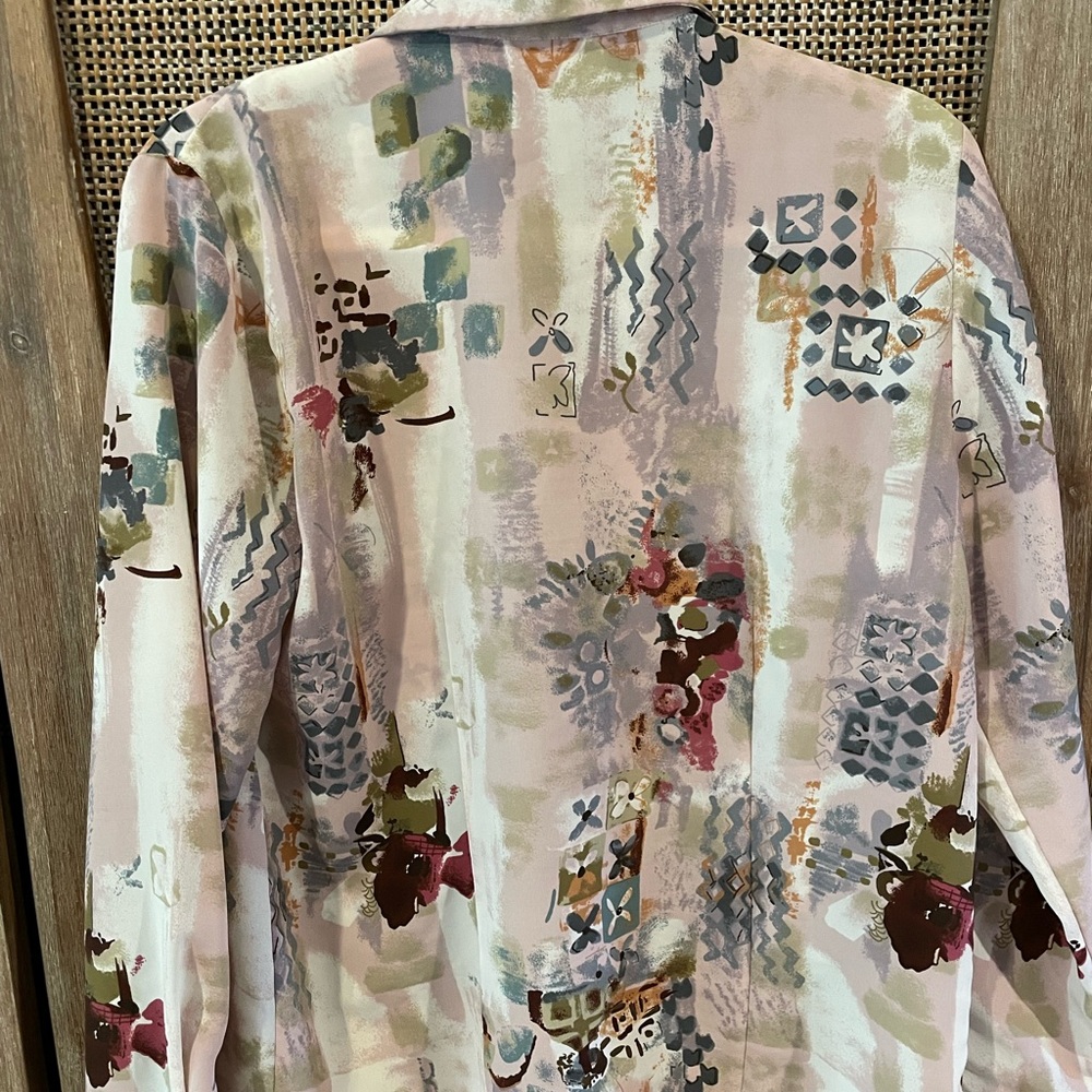 70s inspired pattern button down - Picture 3 of 3